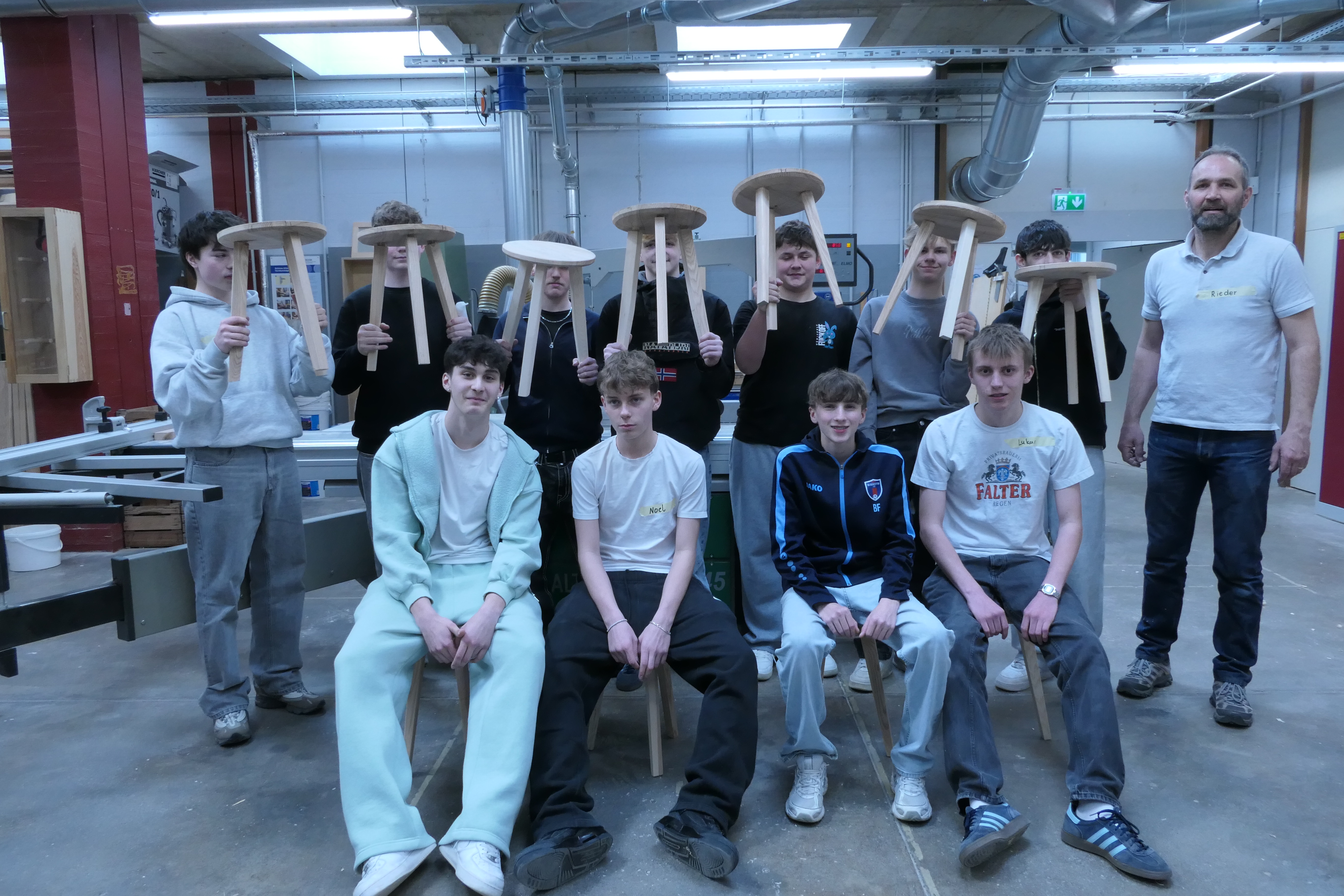 Reinschnuppern in die Welt der Schreinerei